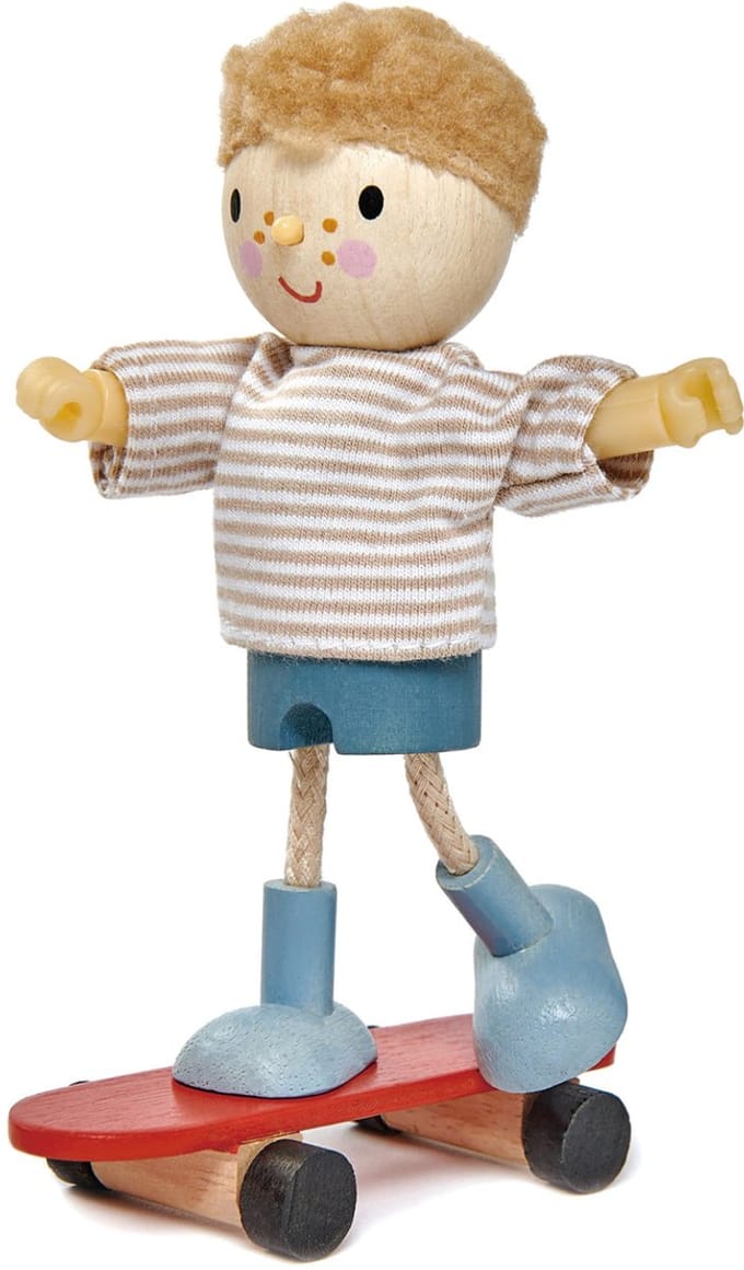 TENDER LEAF Popje - Edward En Skateboard - Hout - 3 Jaar