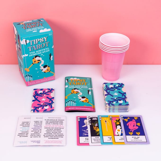 Tipsy Tarot drankspel van Gift Republic