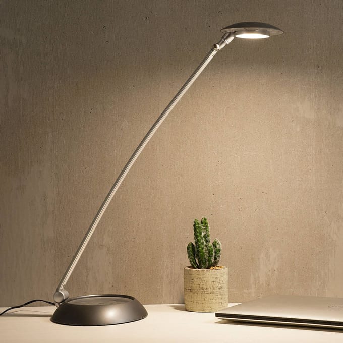 Aluminor In twee richtingen verstelbare Forever LED tafellamp, 8 W