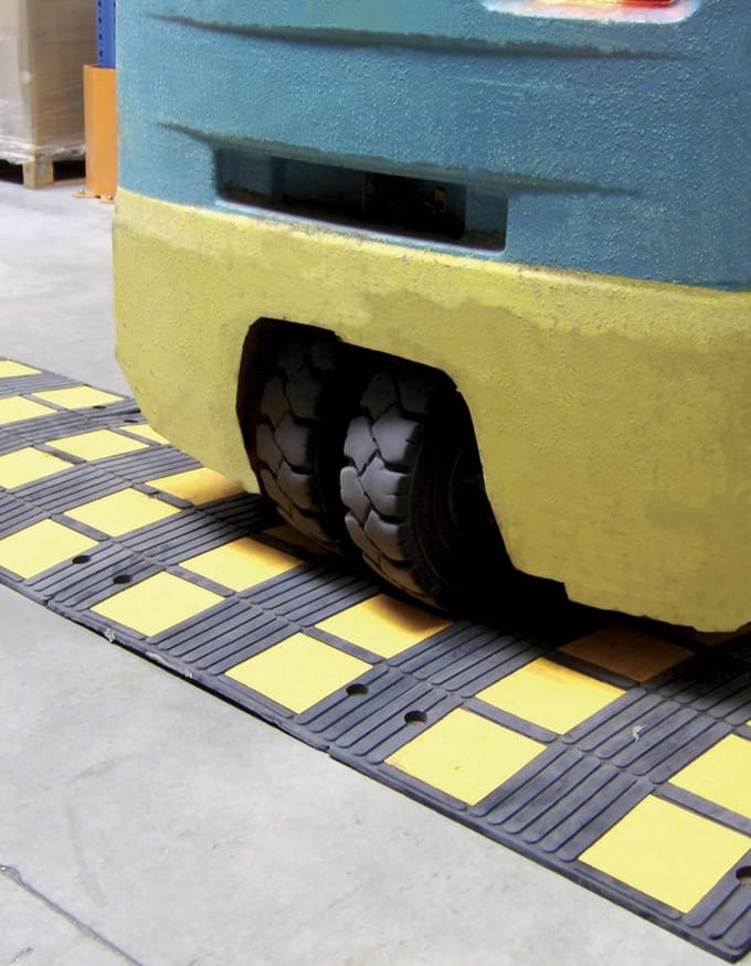 Verkeersdrempel magazijn MW Tools VK2025ZG