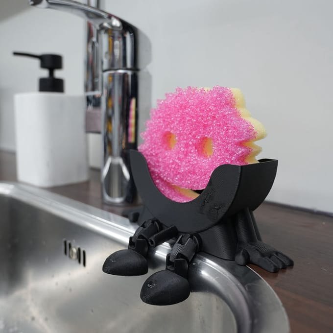 Scrub daddy schoonmaakspons houder funny met wateruitloop – Zwart – sponshouder – grootsteen organizer