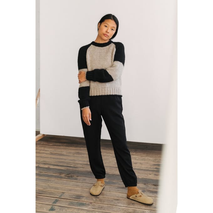 TWOTHIRDS Kikaijima Knit Beige/black Maat: S | Sweaters Outlet | Dames | Zwart