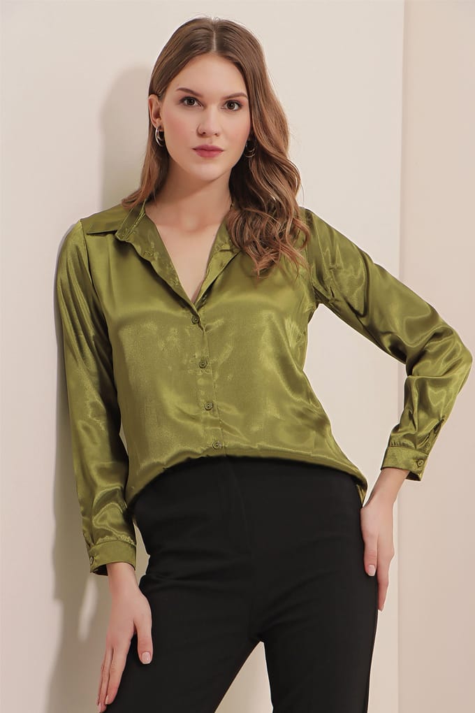 Satin Lange Mouw Knop-Up Shirt