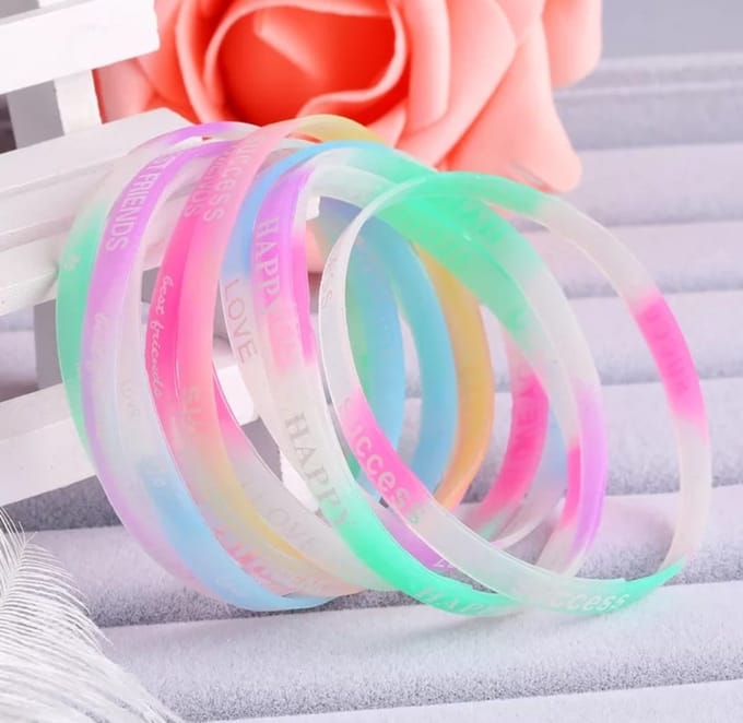 Lichtgevend Kleurrijke Polsband- Gedrukte letters
