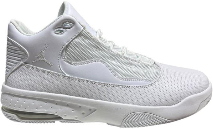 Jordan - Max Aura 2 - Sportschoenen - Mannen - Wit - Maat 45.5