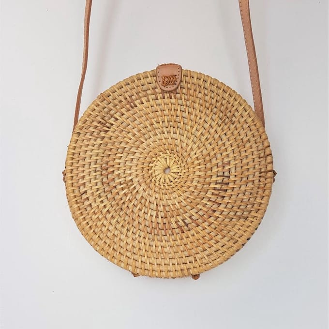 DUA natureel ronde rotan rieten tas créme round bali bag