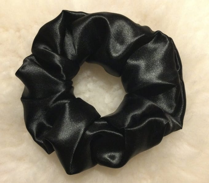 Scrunchie XXL zwart - handmade - black