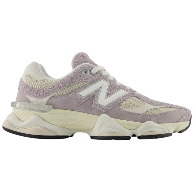 New Balance 9060 - Sneakers - Unisex - Truffle Salt