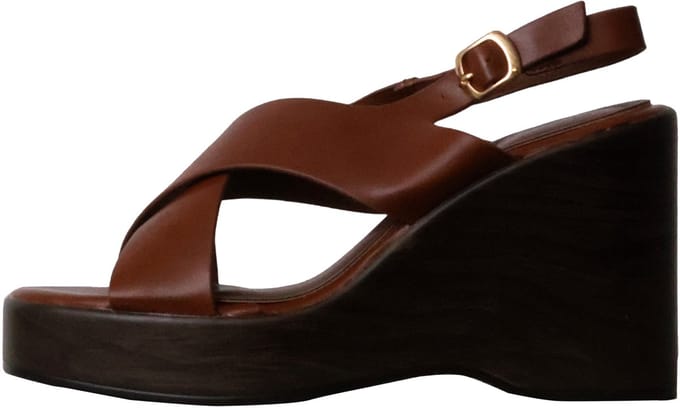Sandalen met sleehak en bandje van R and BE