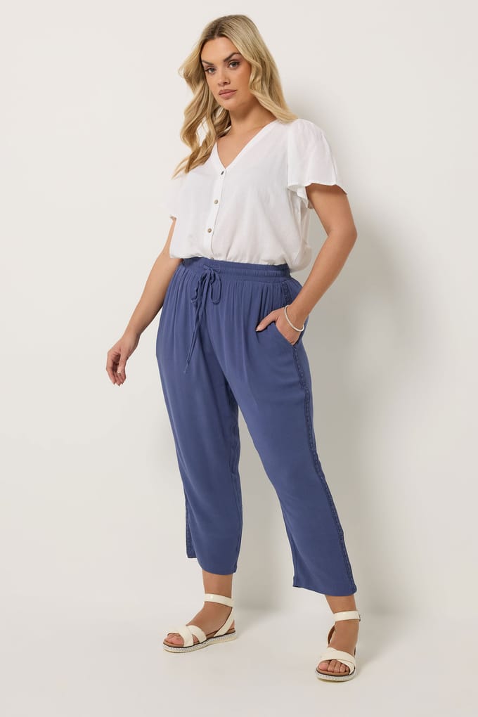 Yours Blauwe Gehaakte Cropped Broek Met Zijkanten Size 44