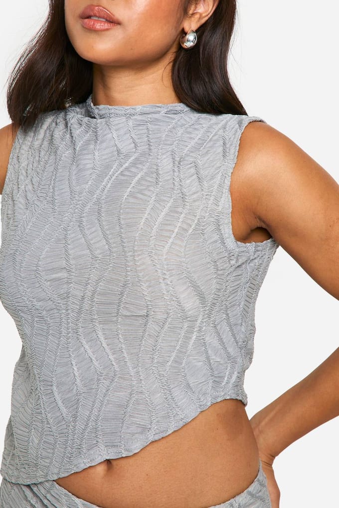 boohoo Dames Petite High Neck Getextureerde Top | Zilvergrijs | Maat: 42