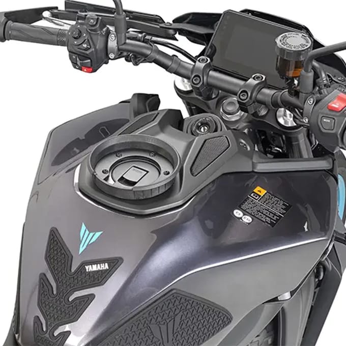 Givi Bf90 Yamaha Mt-09 2024 Brandstoftankring Zilver
