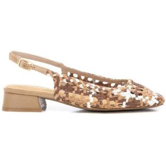 Carmela 16218501 Schoenen Goud EU 38 Vrouw
