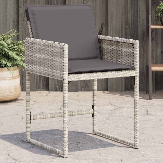 vidaXL - Tuinstoelen - 4 - st - met - kussens - poly - rattan - lichtgrijs
