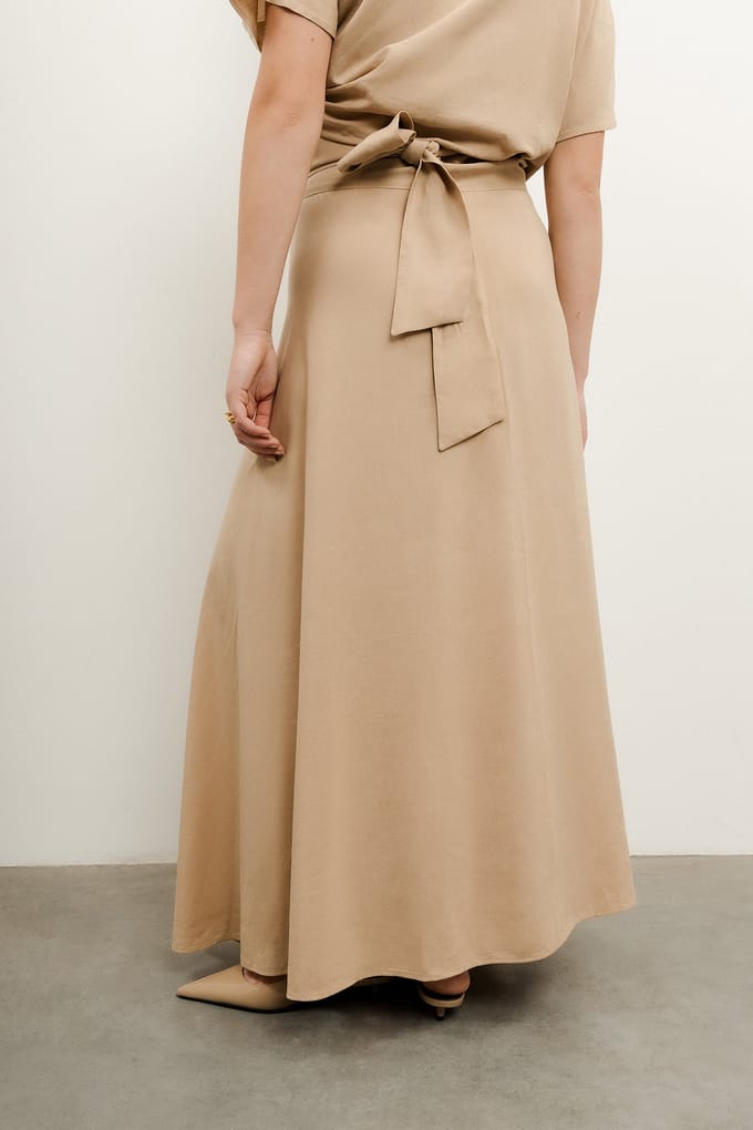 VIVEH Natica Croissant Taglia: 46/48 | Maxi gonne Outlet | Donna