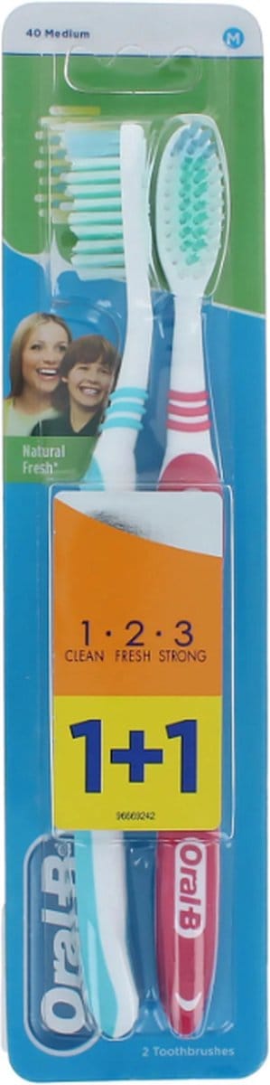 Oral-B 1.2.3 Natural Fresh Duo Pack Tandenborstel - 40 Medium Pink-Light Blue