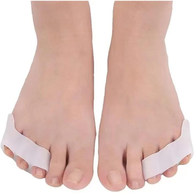 Séparateur d'orteils à trois trous pour petits orteils, outil de soin des pieds blanc