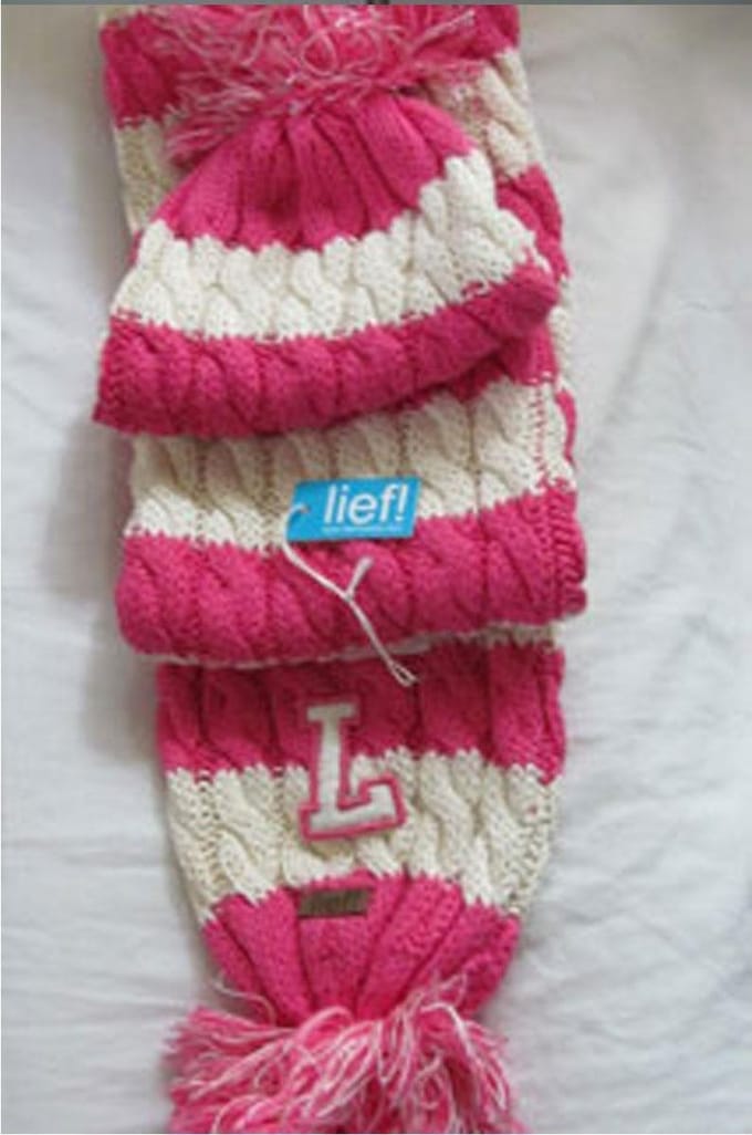 Lief! gebreide sjaal fuchsia roze met wit gestreept, maat M