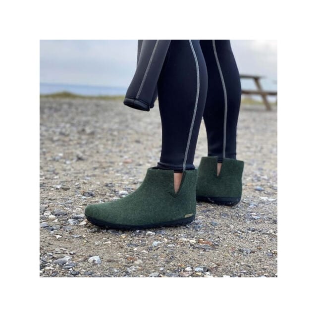 Glerups Low boot natural rubber sole gr02 09-forest