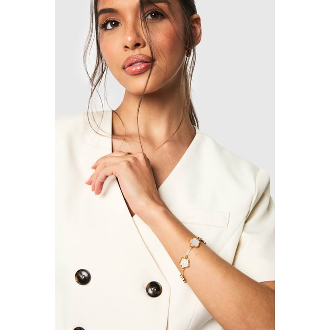 boohoo Dames Enamel Versierde Bloemdetail Armband | Goud