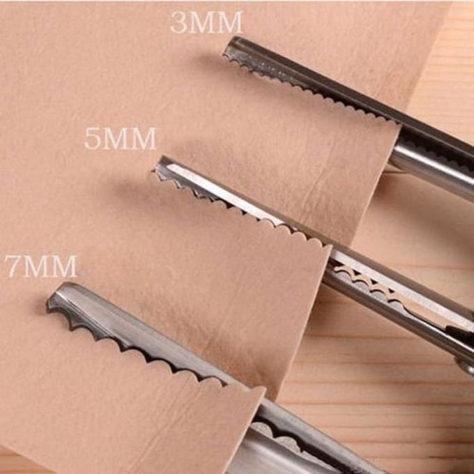 Outils de Couture Nécessaires pour le Bricolage Ciseaux de Couturière 3/5/7mm Dentelle Ondulée Ciseaux de Tailleur Ciseaux à Main en Acier Inoxydable beige