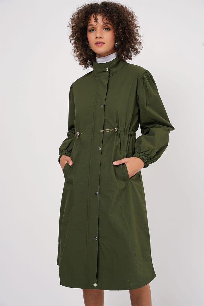 Lange Gevoerde Trenchcoat met Omgeslagen Kraag