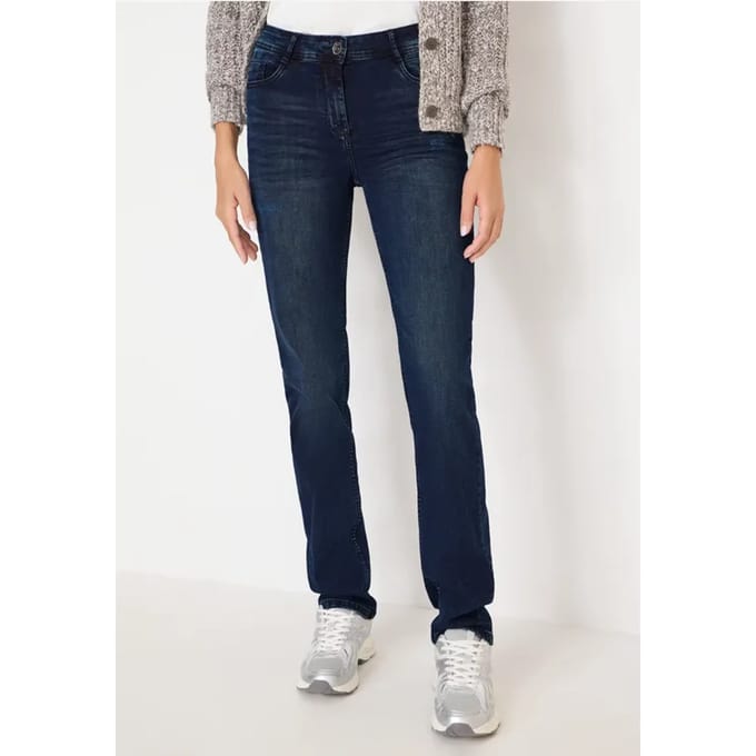 Straight Legs jeans