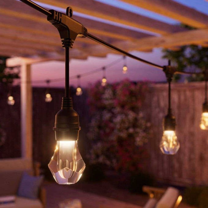 Nanoleaf Essentials Matter Smart Multicolour Outdoor String Light Starter Kit - LED - 30m - Zwart