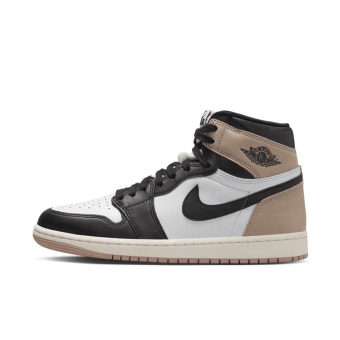 Jordan 1 Retro High OG 'Latte' (W's) maat 35.5