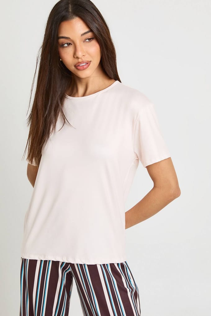 boohoo Dames Gestreepte Oversized T-Shirt & Broek Pyjama Set | Brown | Maat: 8