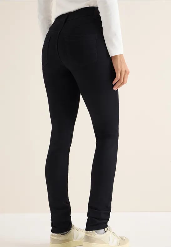 Slim Fit jeans