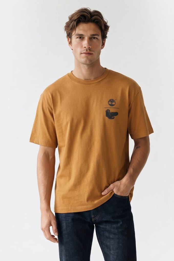 Timberland Take A Hike Back Graphic Ss Tee Wheat Boot Taglia: S | T-shirt stampate Outlet | Uomo | Marrone