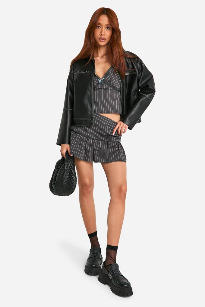 boohoo Dames Pinstripe Cami | Houtskool | Maat: 42