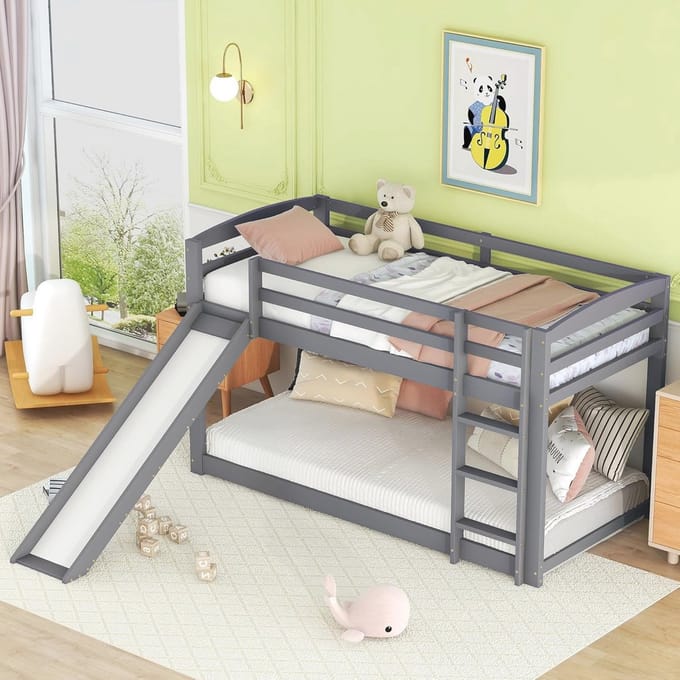 Hoogslaper Kinderbed met Glijbaan en Valbescherming - Grijze Massief Houten Frame