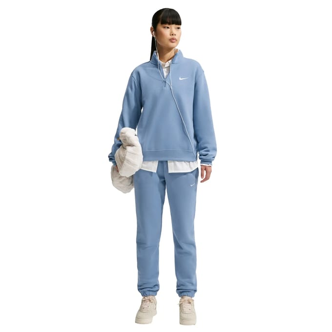 Nike studio fleece broek in de kleur blauw.