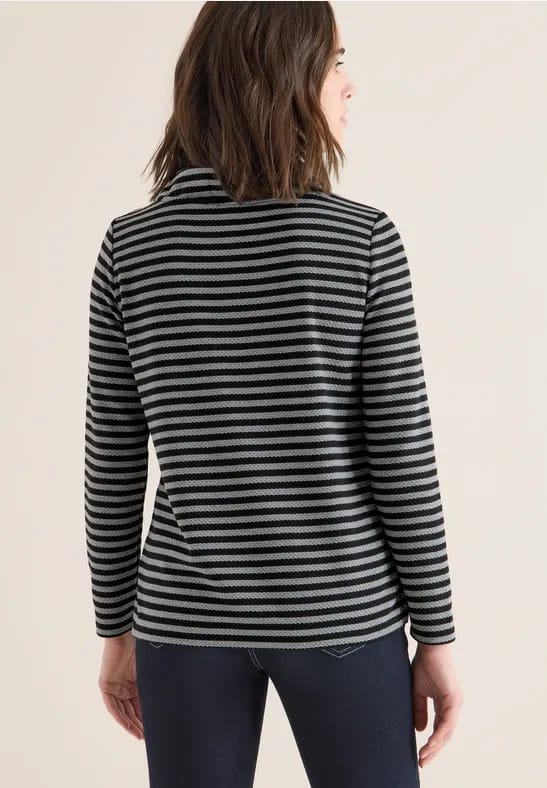 Gestreept funnelneck shirt
