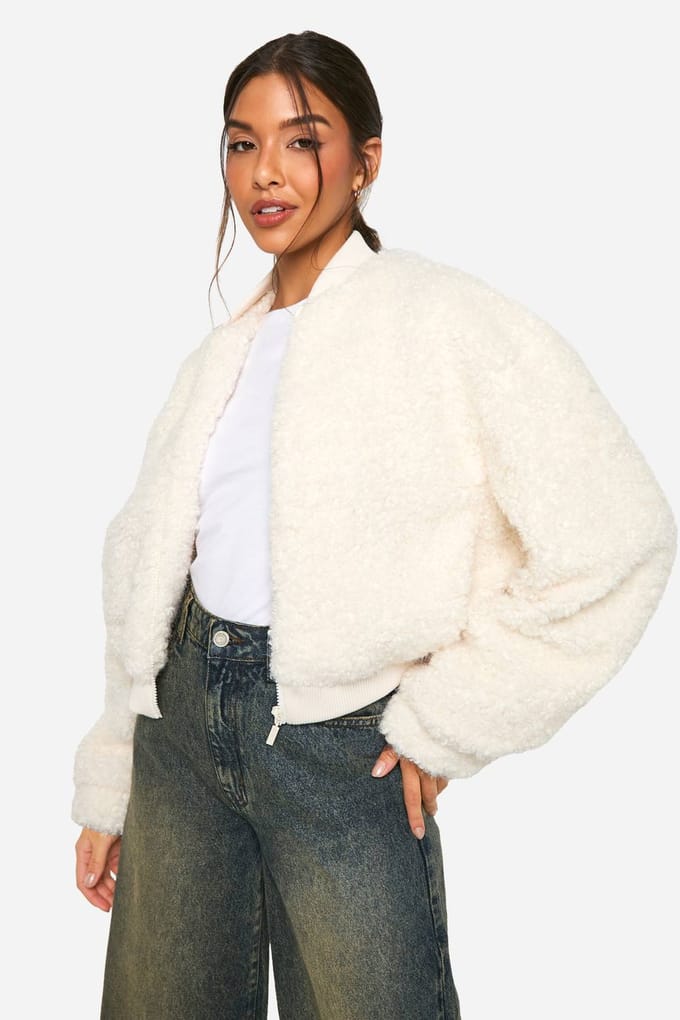boohoo Dames Nepbont Bomberjack | White | Maat: 16