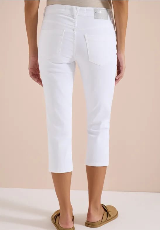 3/4 Slim Leg jeans in casual fit