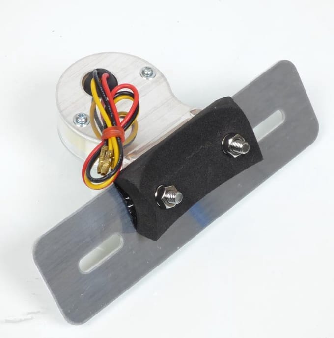 Feu arrière LED 12V cylindrique avec support de plaque alu pour moto cyclo mobylette