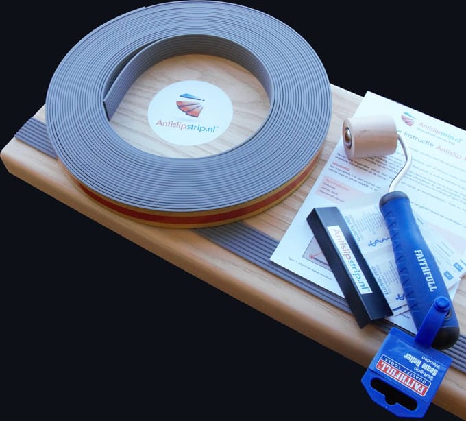 Antislipstrip - Startpakket Trapprofiel Tape 2,8cm - Donkergrijs - rol 15 meter