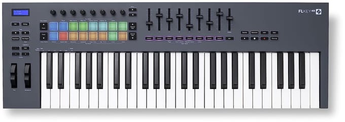 Novation Launchkey 49 MK4 - MIDI Keyboard Controller - 49 Semi-Gewogen Toetsen - 4 Octaven - 16 FSR Drumpad - 9 Faders - 8 Encoders - OLED Display - USB-C - 5-Pins MIDI