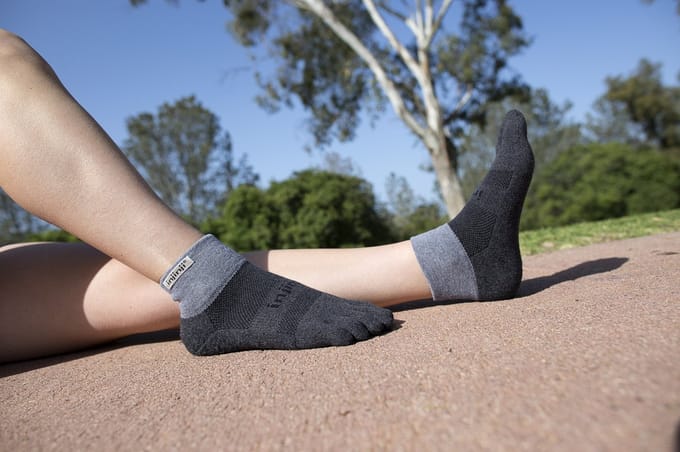 INJINJI | Trail Midweight Mini-Crew Granite (Maat - M) | Teensokken