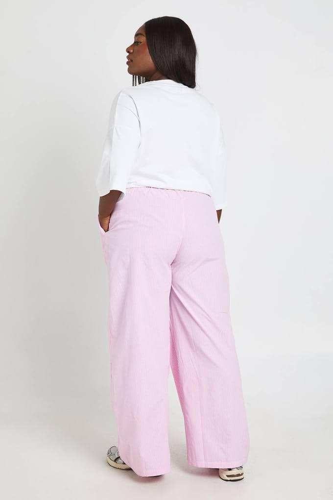 boohoo Dames Plus Krijtstreep Broek | Roze | Maat: 44