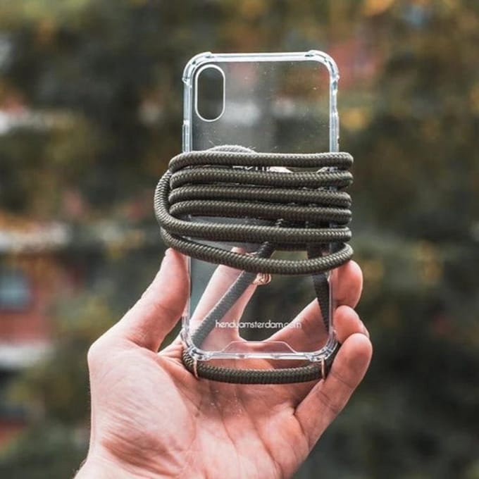 Hendy telefoonhoesje met koord - Classic - Army Green - iPhone 15 Plus