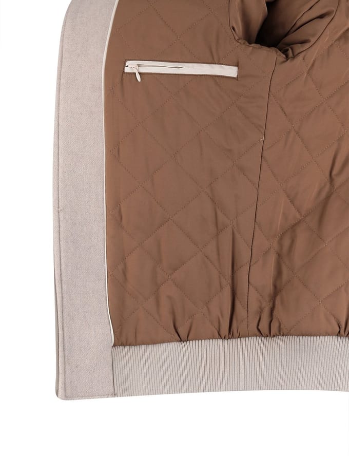 Born With Appetite tussenjas beige