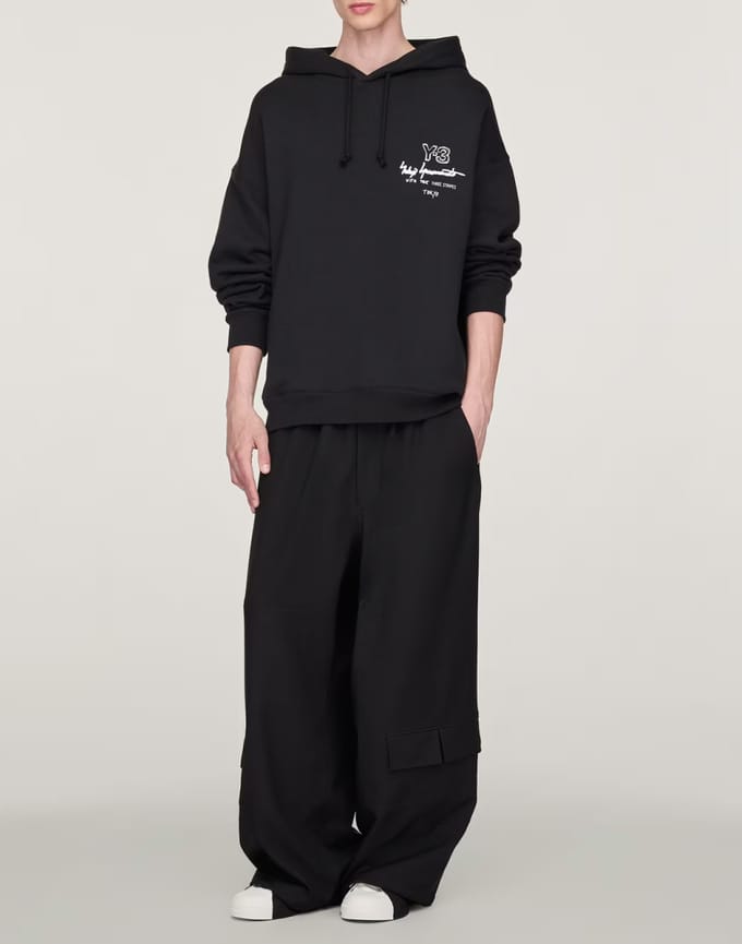 Merchandise hoodie met grafisch logo
