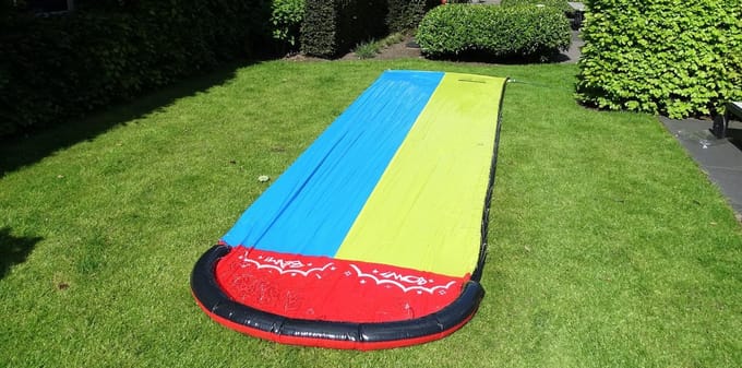 J.E Waterglijbaan - Buikschuifbaan - Waterslide - Kinderspeelgoed - Waterglijmat - 4,8 meter lang