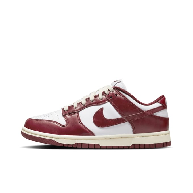 Nike Dunk Low Premium Vintage Rood Dames Sneakers Wit Team-Rood Kokosmelk FJ4555-100 43