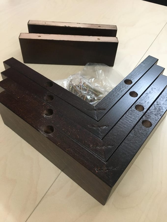 HOEKPOTEN 6 st - HOUT bruin / WENGE  6 cm hoog Boxspring /bank