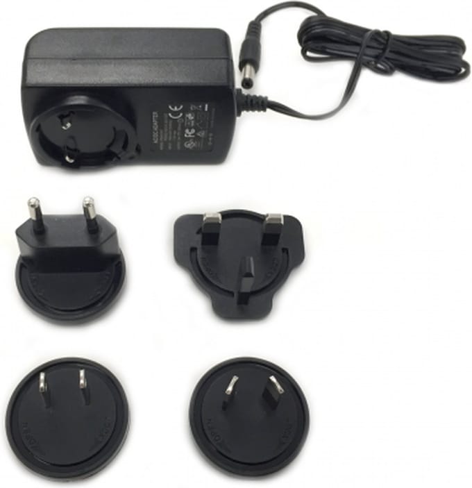 Universele 24V DC voeding